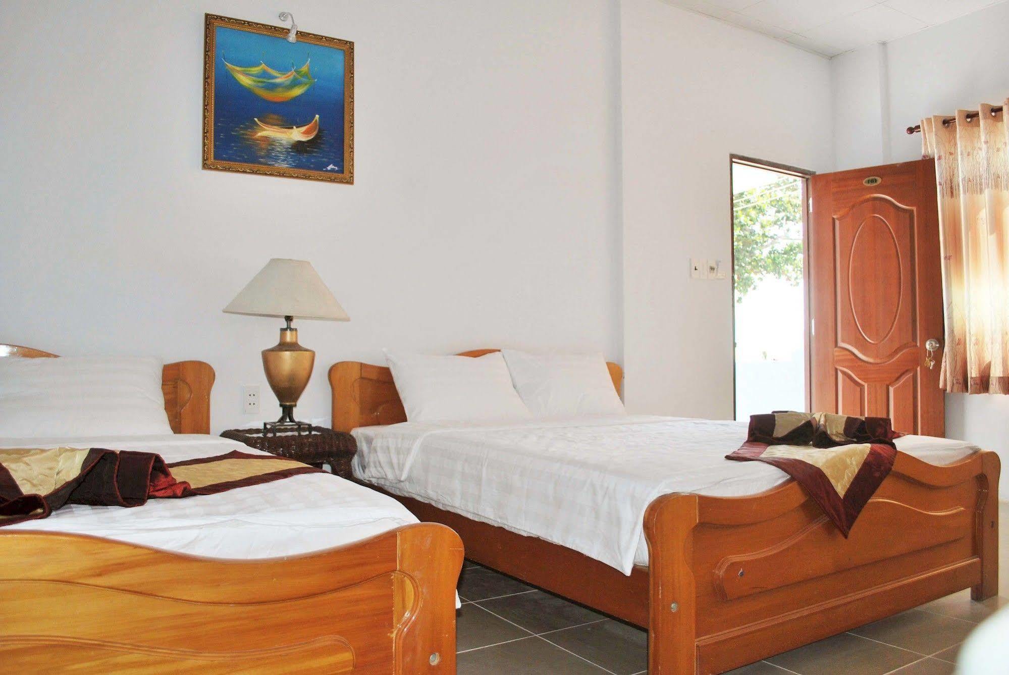 Phi Yen Hotel Chi Khu Co Ong Eksteriør bilde