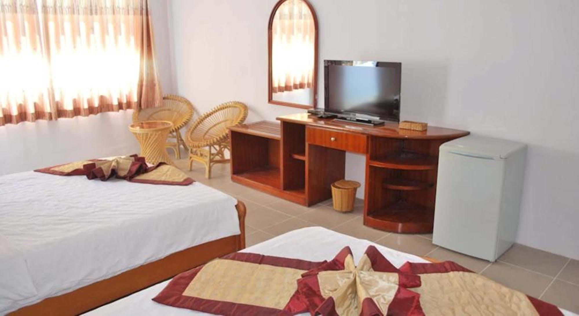 Phi Yen Hotel Chi Khu Co Ong Eksteriør bilde